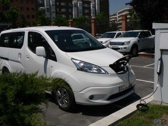 Оновлений Nissan e-NV200 з 40 kWt акумуляторною батареєю