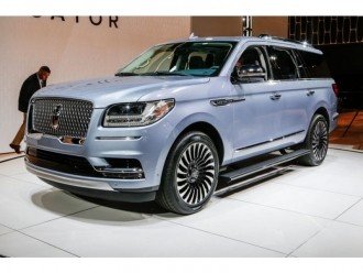 ​2018 Lincoln Navigator
