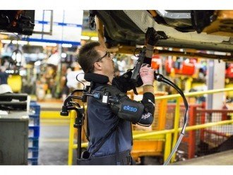 Робочих Ford захистять від втоми і травм екзоскелети
