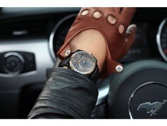 Легендарний Ford Mustang перетворили в годинник