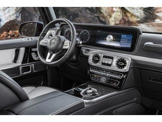Новий Mercedes G-класу виявився приємним на дотик