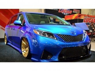 Реальні автомобільні рішення - Toyota Sienna Luxus-Van