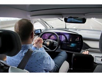 Перевіряємо автопілот на прототипі Renault Symbioz