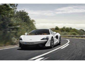 Купе McLaren 570GT постаралося догодити всім