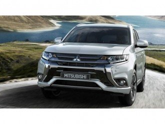 Mitsubishi продала 100 000 од. нових Outlander PHEV