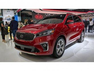 Оновлений Kia Sorento покажуть в березні