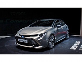 Новий Toyota Auris робить ставку на гібриди