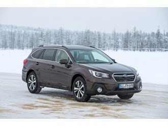 Тестуємо оновлений універсал Subaru Outback і седан WRX STI