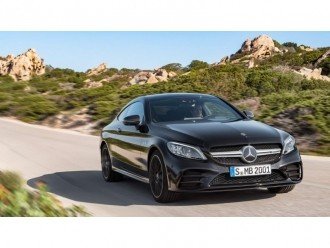 Mercedes-AMG C43 купе і кабріолет в Нью-Йорку