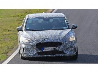 Новий Ford Focus ST тестується в Нюрбургринзі