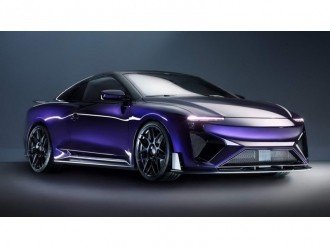 Gumpert RG Nathalie - електромобіль, що працює на метанолі