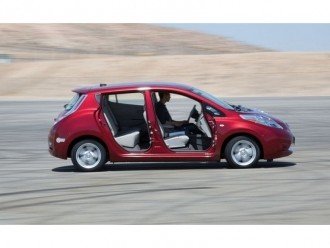 Як економно їздити на Nissan Leaf (відео)