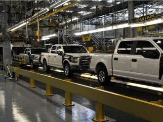Виробництво Ford F-Series призупинено