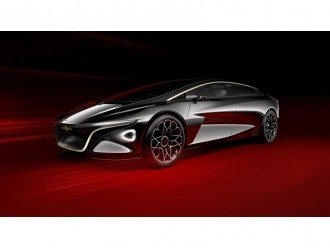 Aston Martin випустить електричний преміум-седан в 2021