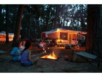 Який матрац вибрати для кемпінгу?