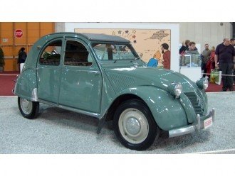 70 років Citroёn 2CV 1948