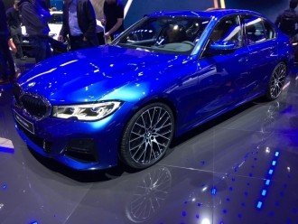 BMW 3 Серії та інші баварці в Парижі