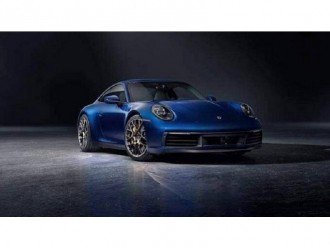 Новий Porsche 911. Перші офіційні фотографії