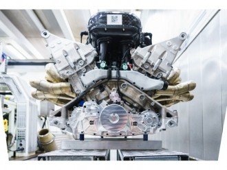 Aston Martin Valkyrie налаштований на 1000 к.с. і 11100 об/хв