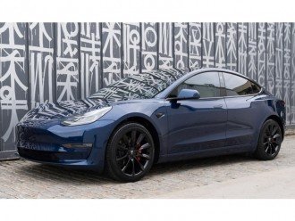 Таблиця діапазону пробігу моделей Тесла