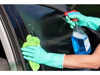 5 порад по догляду за автомобільними вікнами