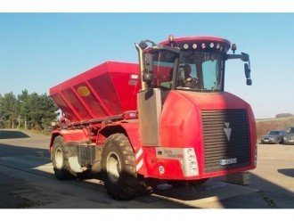 HOLMER випустив розкидач Bredal для Terra Variant