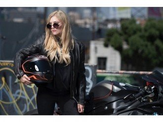 Топ 10 потрясающих мотоциклетных шлемов