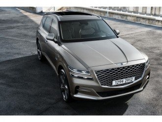 Представлений серійний кросовер Genesis GV80