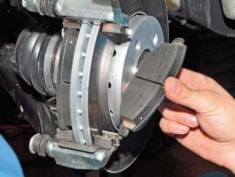 Что вызывает быстрый износ тормозных  колодок