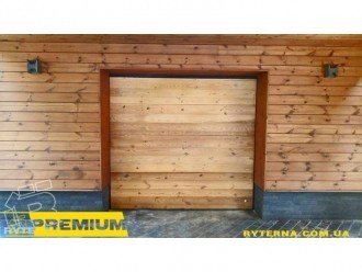 Вибираємо секційні гаражні ворота