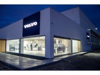 Светодиодное освещение автосалонов