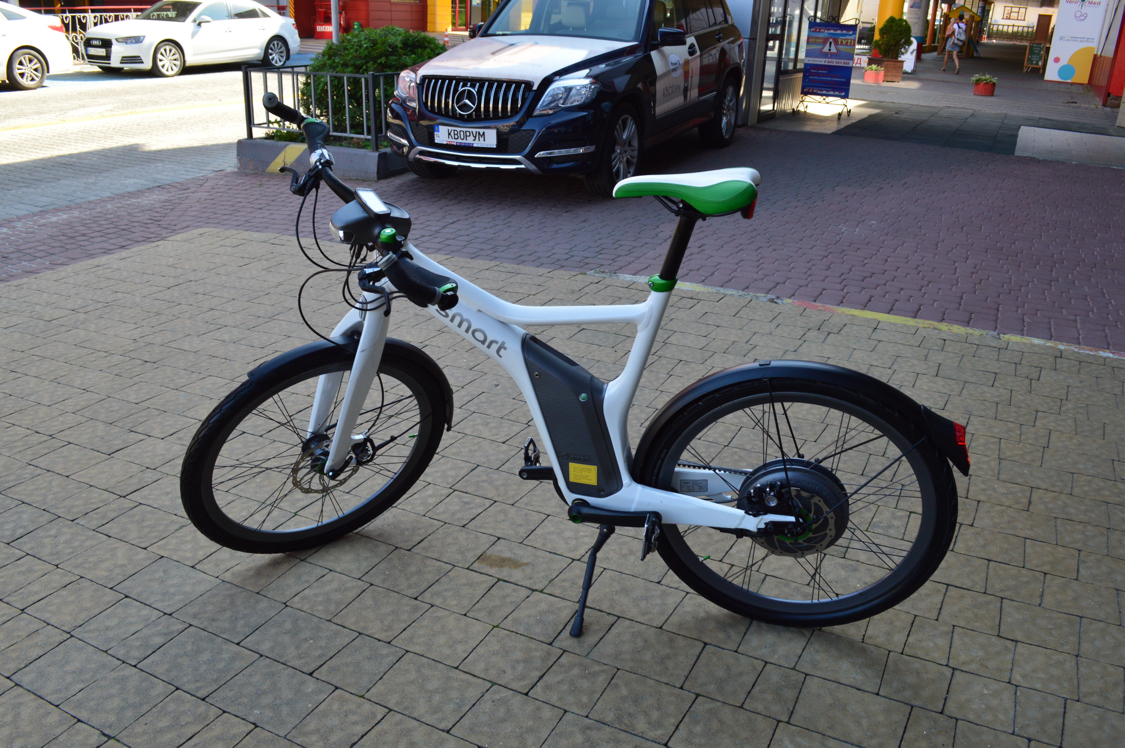 Smart e bike store mercedes