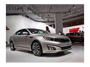 Обновлённый седан Kia Optima 2014