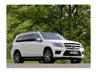 Розкішний і вишуканий Mercedes-Benz GL 63 AMG
