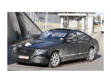 Новий Mercedes Pullman з'явиться в 2015-му