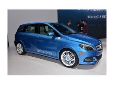 Mercedes выпустит электрическую версию минивэна B-Class