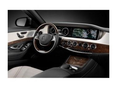 Mercedes-Benz W222 - інтер'єр і технології