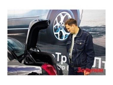 Автомобілі у «сірих» дилерів. Чи варто брати?