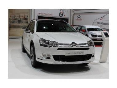 Citroen C5 CrossTourer - універсал або кросовер?