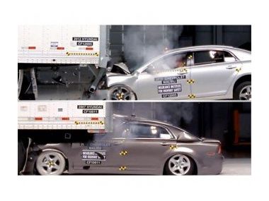 Відбійники вантажівок досі не надійні