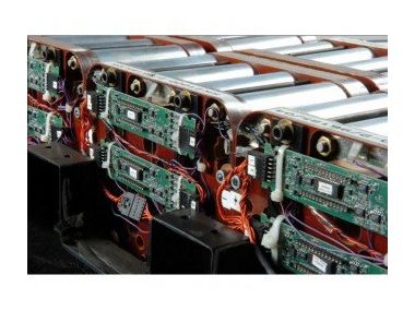 Літій-іонні батареї з 25-річним терміном служби