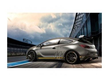 Гоночний автомобіль Opel Astra OPC