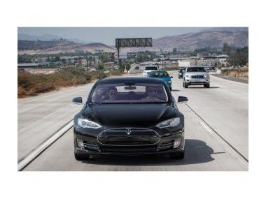 Tesla Model S. Цар електромобілів!