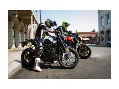 Brammo знижує ціни на електромотоцикли