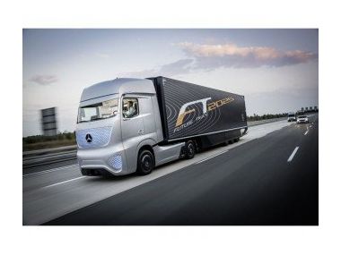 Вантажівка майбутнього від Mercedes-Benz