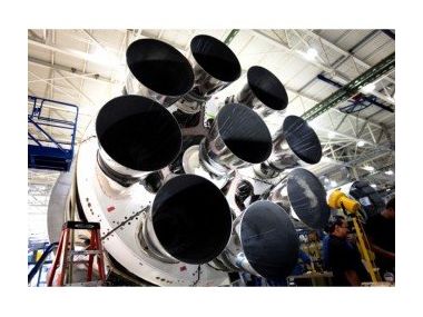 SpaceX виготовила 100-й двигун Merlin 1D