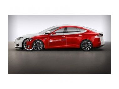 Tesla Model E - технічні характеристики