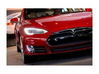 Tesla Motors планує подвоїти продаж електрокарів