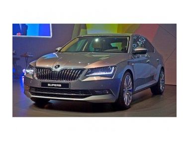 Огляд нової моделі Skoda Superb 2015