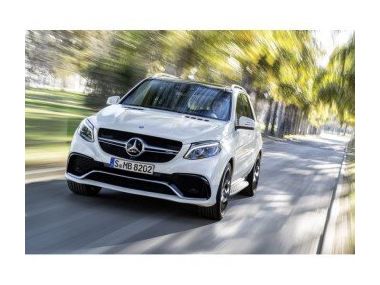 Оновлений Mercedes-Benz GLE 2016